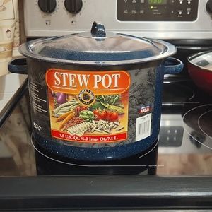 Granite Ware 7.5 Qt stew pot